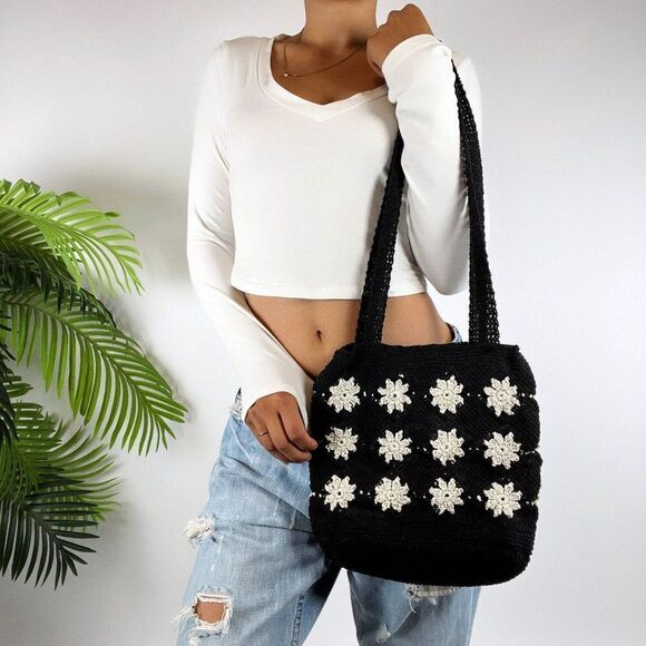 Vintage 90s Cottagecore Black Floral Woven Knit Indie Shoulder Bag Purse - Picture 6 of 6